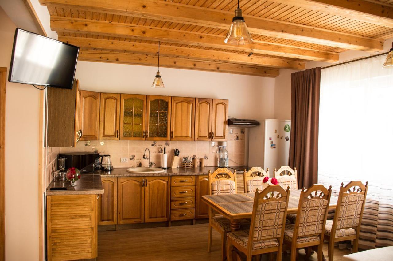 Sunhouse Villa Mizhhirya  Dış mekan fotoğraf